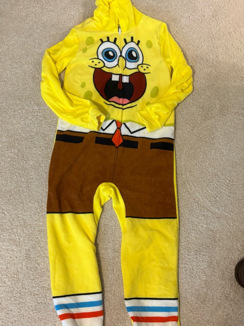 SpongeBob zip up onesie with hood size 10/12 like new